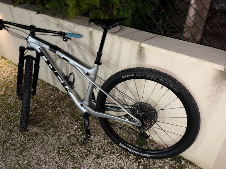Trek Supercaliber SLR 9.8 X0 AXS T-Type Gen 2 2025 2025 Mountainbike d'occasion — image 6 sur 8