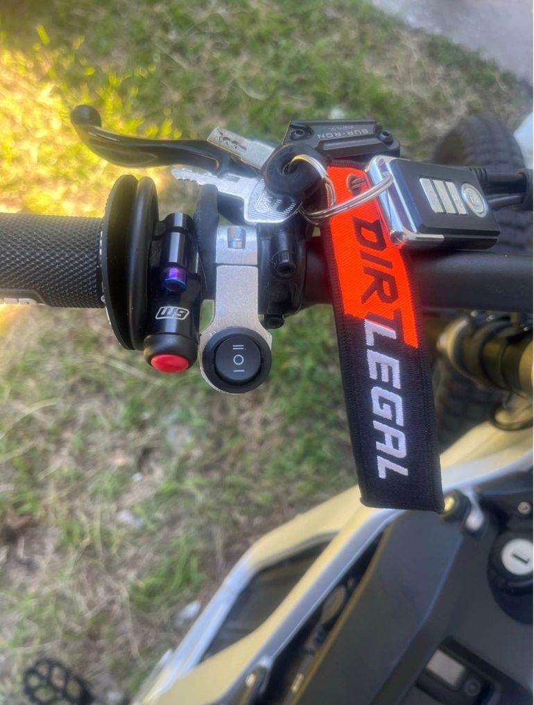 Used Surron Custom Shimano Dura Ace Di2 2024 Mountainbike, Black — image 6 of 8