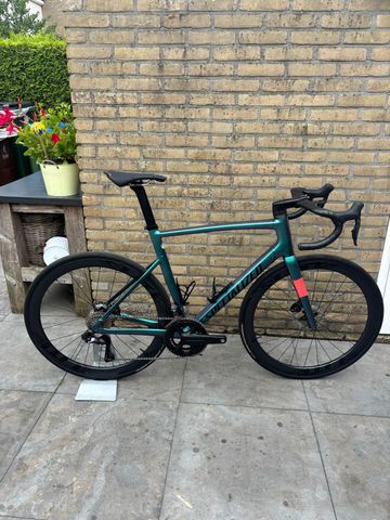 Używany Specialized Allez Shimano Ultegra Di2 (12 Speed) 2022 Road & Gravel — zdjęcie 1 z 5