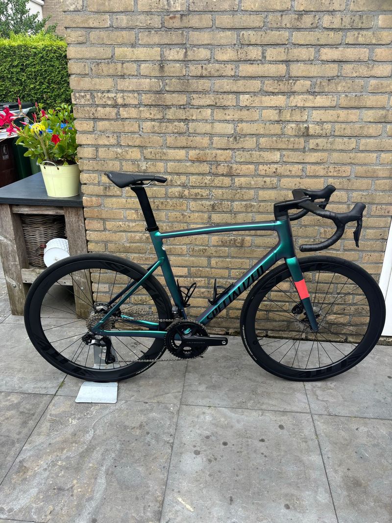 Używany Specialized Allez Shimano Ultegra Di2 (12 Speed) 2022 Road & Gravel — zdjęcie 1 z 5