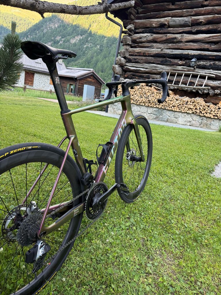 Used Factor Ostro SRAM Red eTap AXS 2025 Road & Gravel, Purple — image 8 of 8