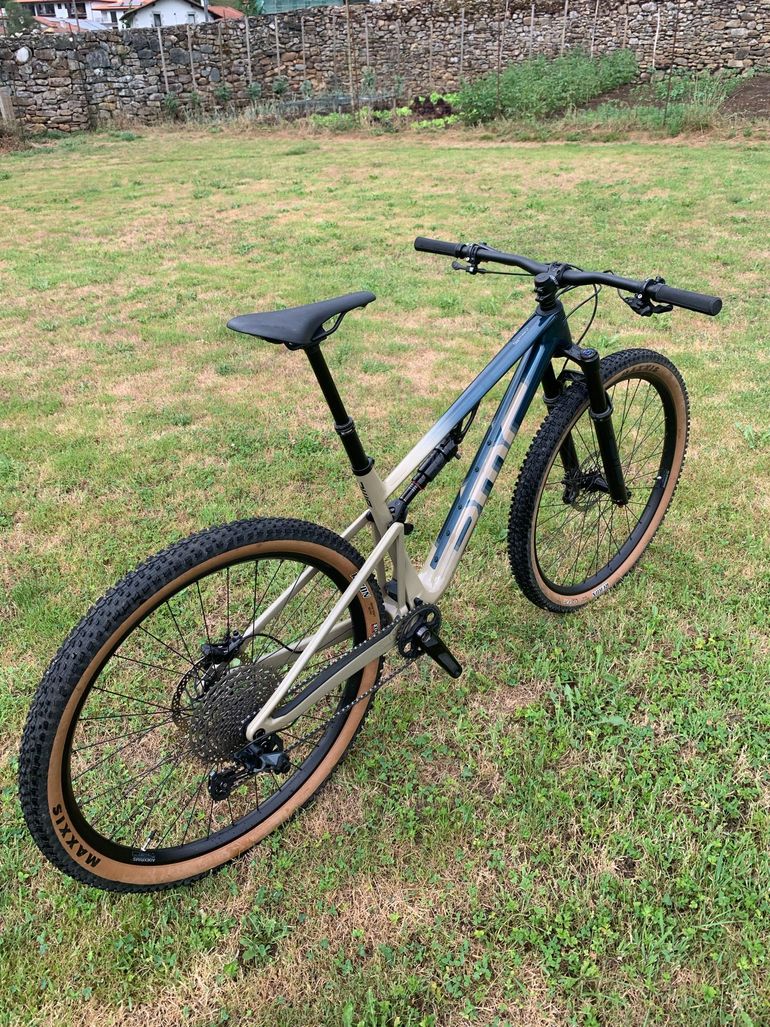 BMC Fourstroke LT TWO 2024 2024 Mountainbike d'occasion — image 8 sur 19