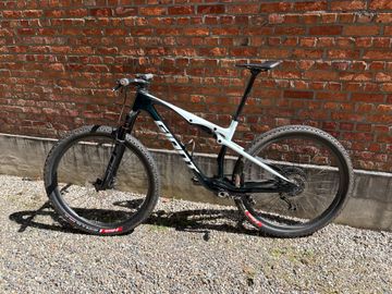 Giant Anthem Advanced SL 2 2026 2026 Mountainbike usato, Nero — immagine 2 di 6