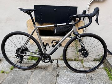 Rondo Ruut TI 2023 2023 Road & Gravel usato