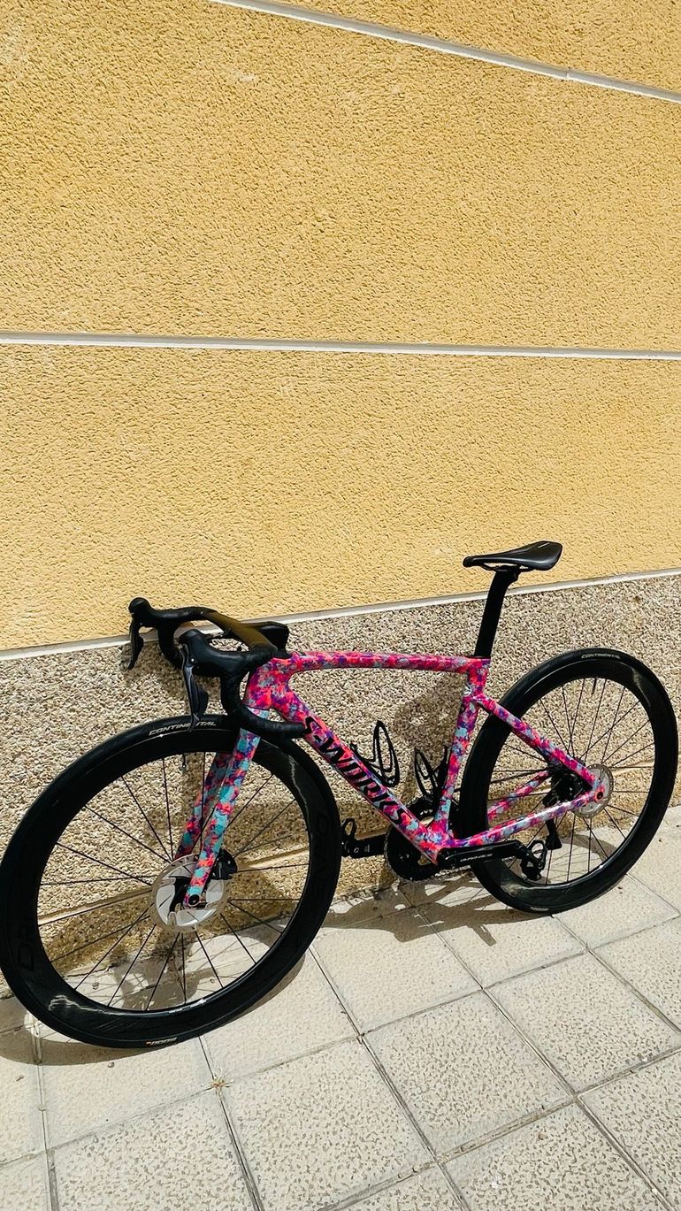 Brugt Specialized Tarmac Shimano Ultegra Di2 2025 Road & Gravel — billede 1 af 13
