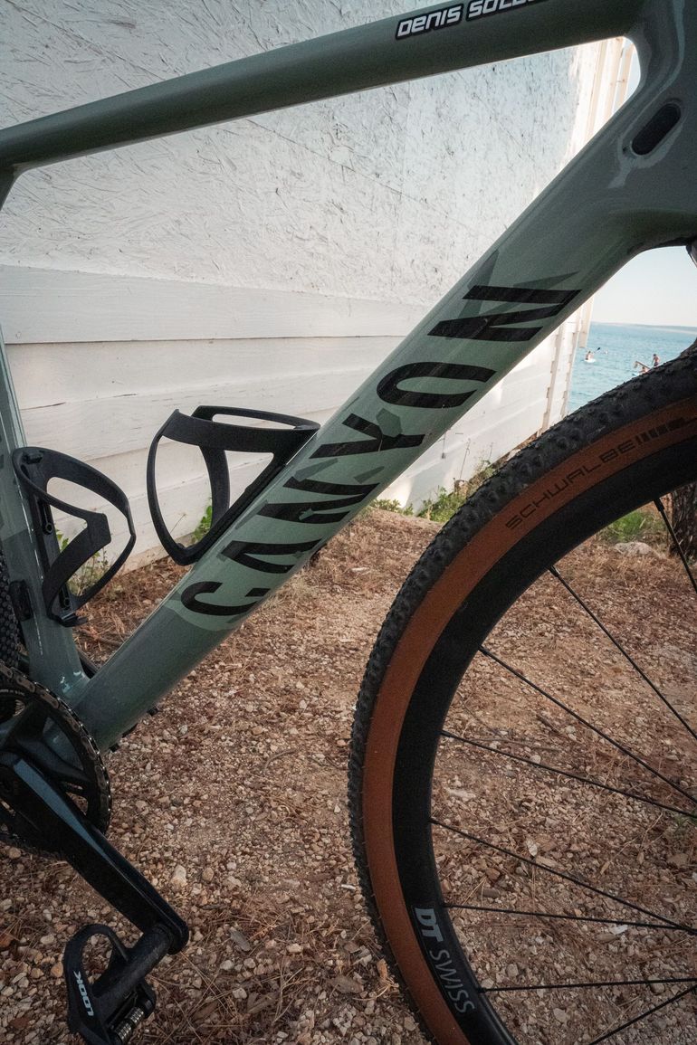 Used Canyon Grizl CF SL 7 eTap 2024 2024 Road & Gravel, Green — image 12 of 14