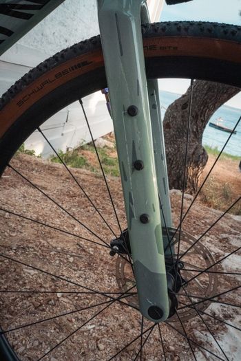 Used Canyon Grizl CF SL 7 eTap 2024 2024 Road & Gravel, Green — image 8 of 14