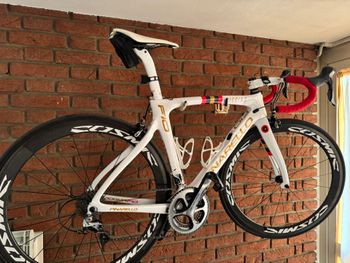 Used Pinarello Dogma Shimano Dura Ace 2018 Road & Gravel, White — image 2 of 3