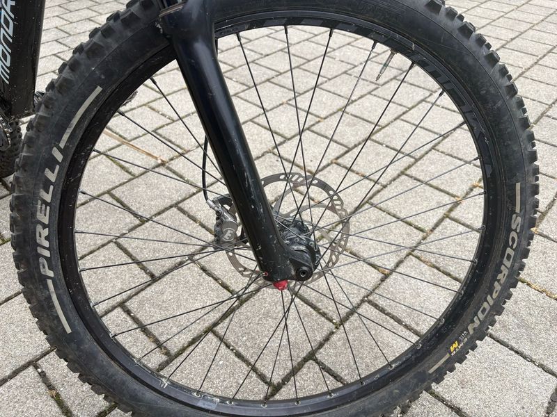 Tweedehands Mondraker RAZE 2023 2023 Mountainbike — afbeelding 23 van 23
