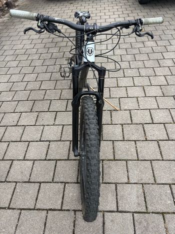 Used Mondraker RAZE 2023 2023 Mountainbike, Black — image 2 of 23