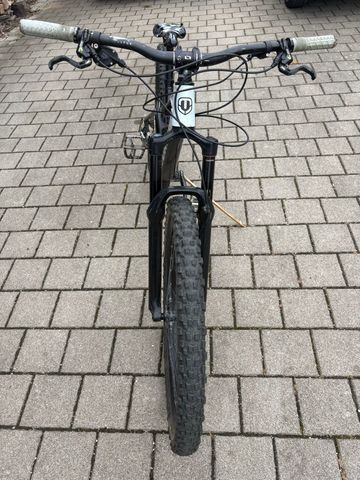Tweedehands Mondraker RAZE 2023 2023 Mountainbike — afbeelding 2 van 23