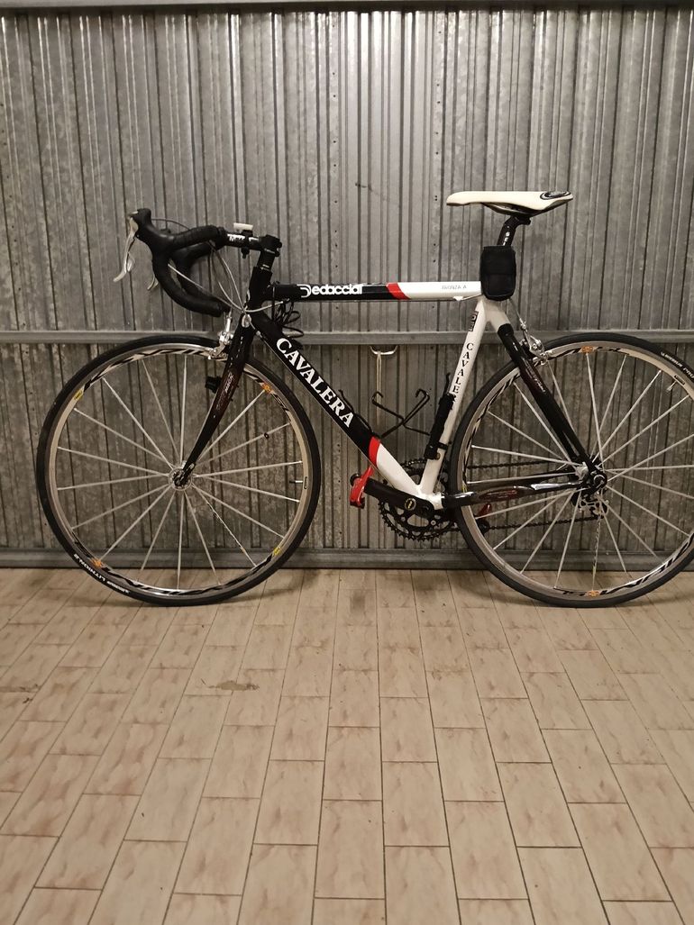 Used Cavalera Custom Shimano Dura Ace 2015 Road & Gravel, White — image 2 of 3