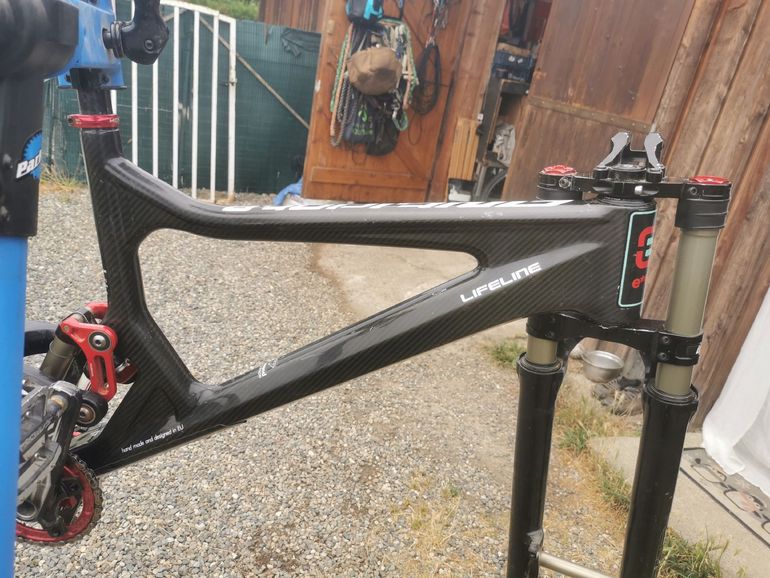 Used Antidote Custom Frameset 2012 Mountainbike, Black — image 2 of 12