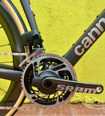 Used Cannondale SuperSix EVO SRAM Red eTap AXS 2025 Road & Gravel, Light Gray — image 3 of 8