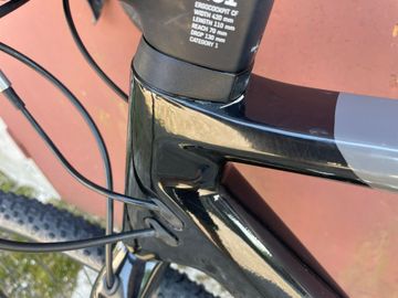Canyon Inflite CF SL 7 2023 2023 Road & Gravel usato, Bianco — immagine 6 di 7