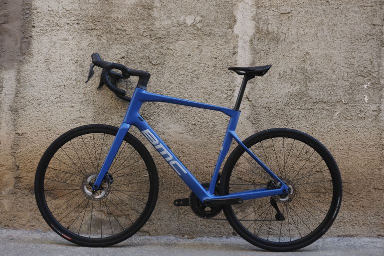 Gebrauchtes BMC Roadmachine TWO 2024 2024 Road & Gravel, Blau — Bild 5 von 15