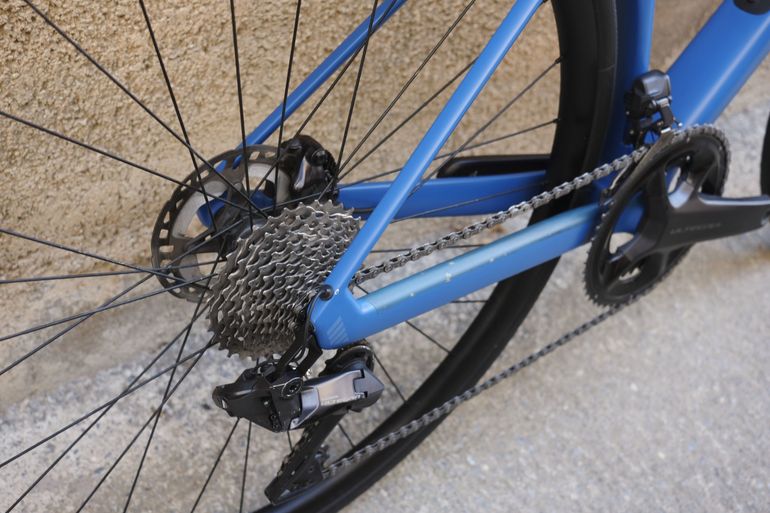 Gebrauchtes BMC Roadmachine TWO 2024 2024 Road & Gravel, Blau — Bild 12 von 15