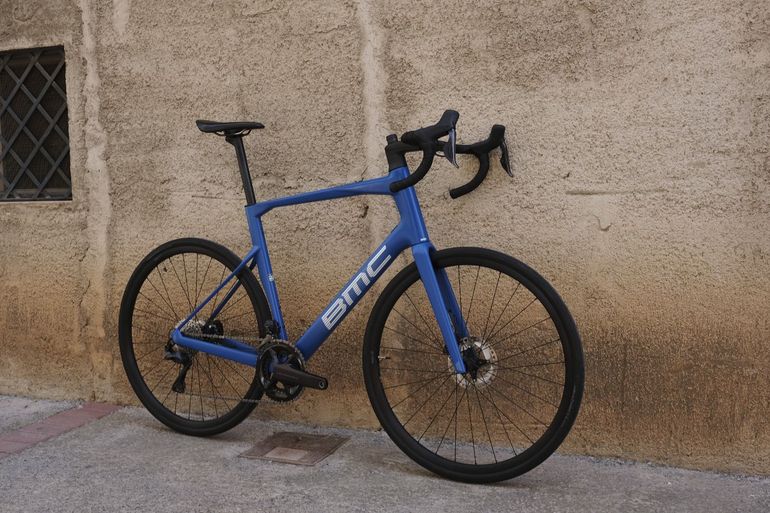 BMC Roadmachine TWO 2024 2024 Road & Gravel d'occasion — image 2 sur 13