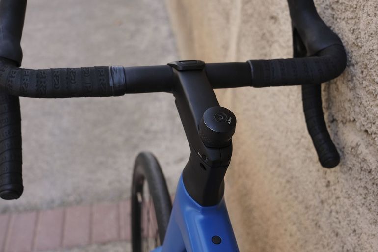 BMC Roadmachine TWO 2024 2024 Road & Gravel d'occasion — image 11 sur 13