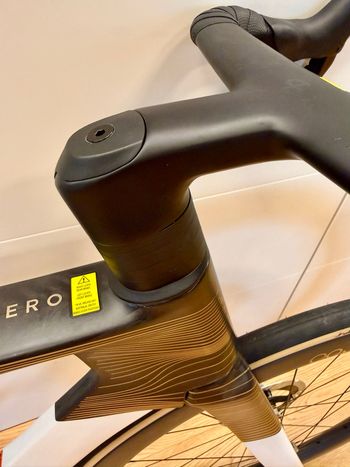 Orbea Orca Aero M10iLTD 2026 2026 Road & Gravel d'occasion — image 12 sur 28