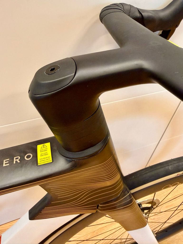 Orbea Orca Aero M10iLTD 2026 2026 Road & Gravel d'occasion — image 12 sur 28