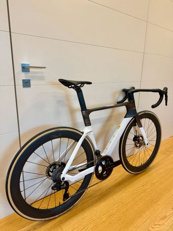 Orbea Orca Aero M10iLTD 2026 2026 Road & Gravel d'occasion — image 2 sur 28