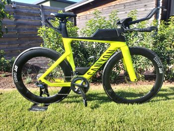 Used Canyon Speedmax CF 8 Disc 2022 2022 Road & Gravel, Orange — image 2 of 9