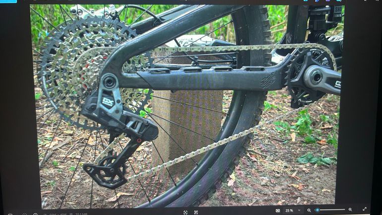 Used Propain spindrift CF 4 Custom SRAM GX Eagle AXS (T-Type) 2024 Mountainbike, Black — image 16 of 16