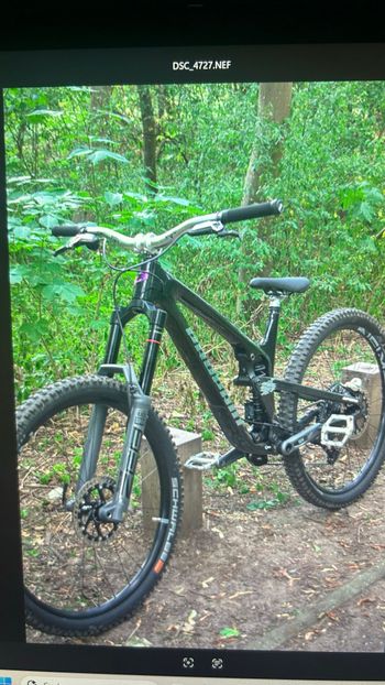Used Propain spindrift CF 4 Custom SRAM GX Eagle AXS (T-Type) 2024 Mountainbike, Black — image 11 of 16