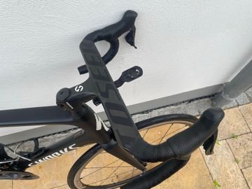 Used Specialized Tarmac Shimano Ultegra Di2 2016 Road & Gravel, Black — image 5 of 8