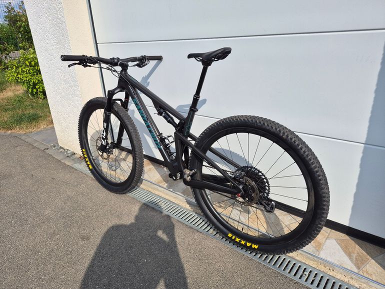 Käytetty Santa Cruz Blur Sram Eagle Transmission X0 2024 Mountainbike — kuva 2 / 12