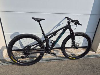Käytetty Santa Cruz Blur Sram Eagle Transmission X0 2024 Mountainbike — kuva 11 / 12