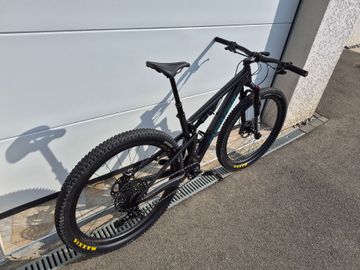 Used Santa Cruz Blur Sram Eagle Transmission X0 2024 Mountainbike, Black, 29 — image 12 of 12
