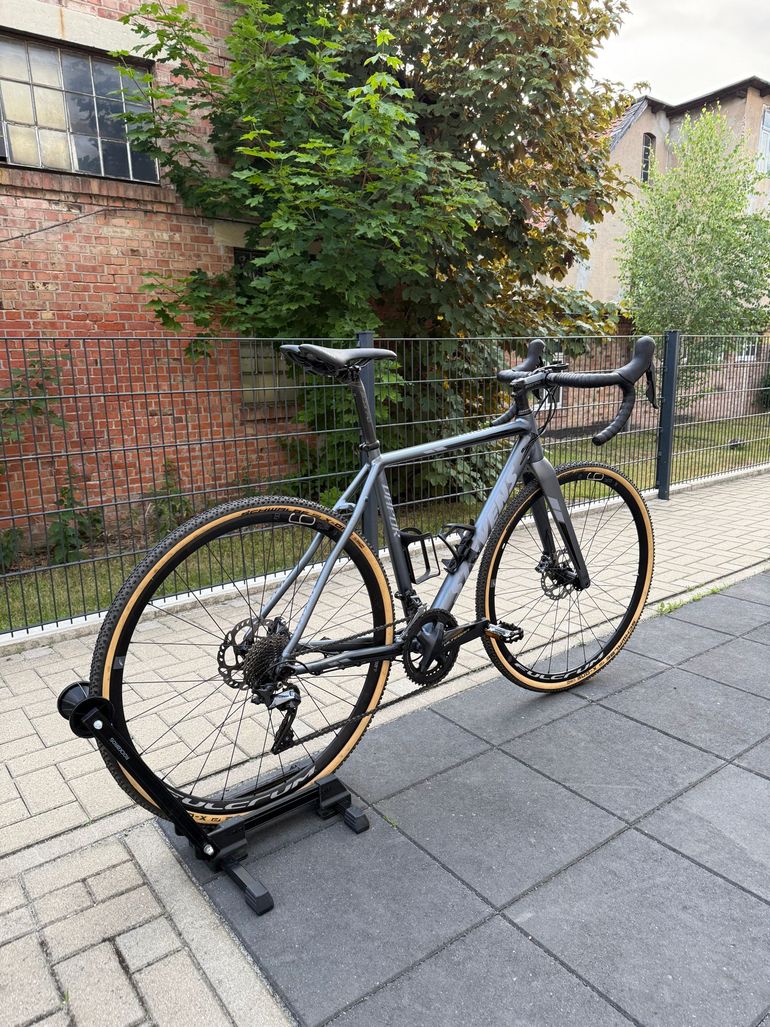 Używany Stevens Vapor Shimano Ultegra 2021 Road & Gravel — zdjęcie 2 z 3