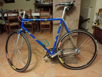Used CAPRIO Custom Shimano 600 1983 Road & Gravel, Blue — image 2 of 6