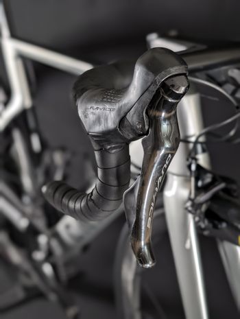Used Canyon Aeroad CF SL 8.0 2019 2019 Road & Gravel, Light Gray — image 18 of 19