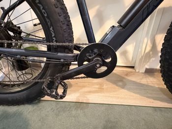 Used Insera Custom Shimano Altus 2025 Urban, Black — image 17 of 20