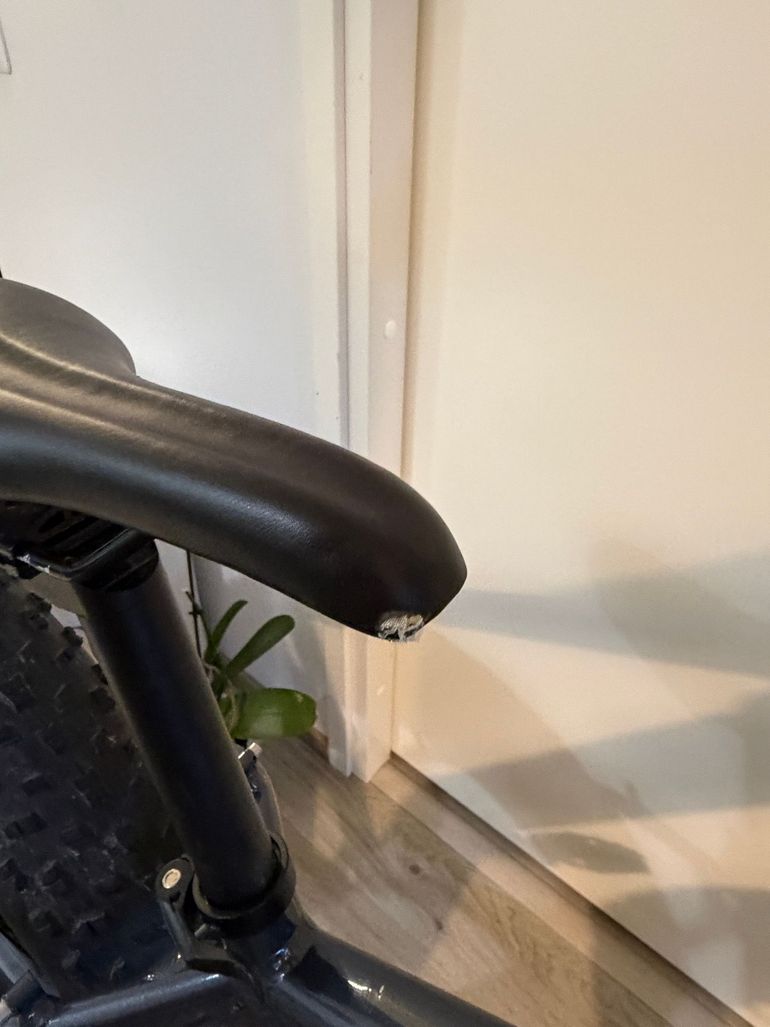 Used Insera Custom Shimano Altus 2025 Urban, Black — image 18 of 20