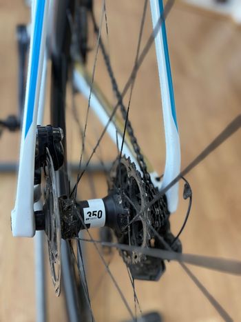 BMC Roadmachine 01 LTD 2018 2018 Road & Gravel d'occasion — image 5 sur 7