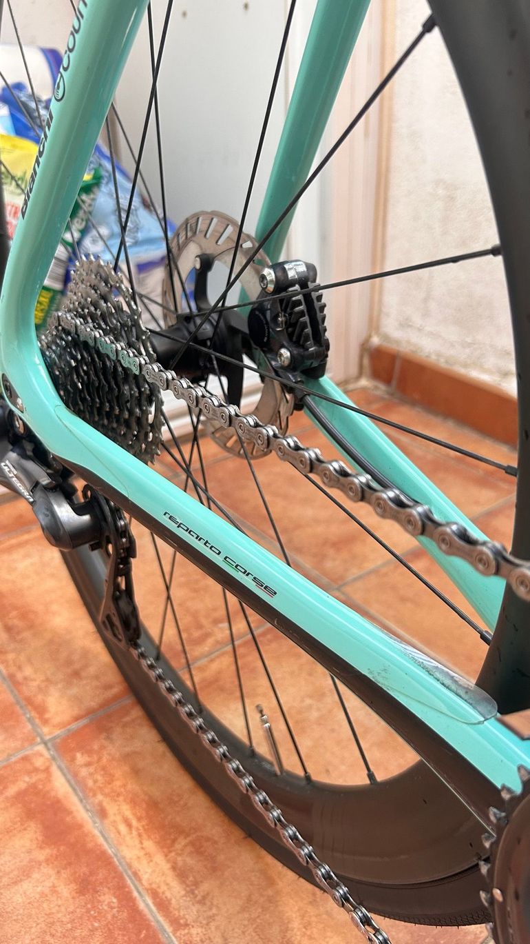 Käytetty Bianchi Infinito CV Ultegra Di2 2021 2021 Road & Gravel — kuva 4 / 12