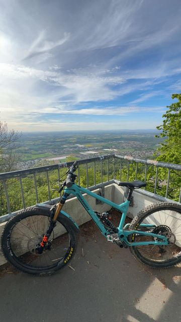 Used Crossworx Custom SRAM GX 2024 Mountainbike, Blue — image 2 of 4