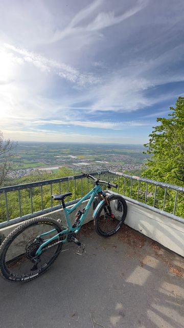 Used Crossworx Custom SRAM GX 2024 Mountainbike, Blue — image 3 of 4