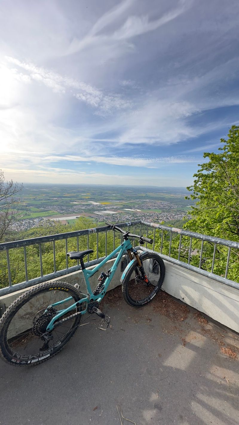 Used Crossworx Custom SRAM GX 2024 Mountainbike, Blue — image 3 of 4
