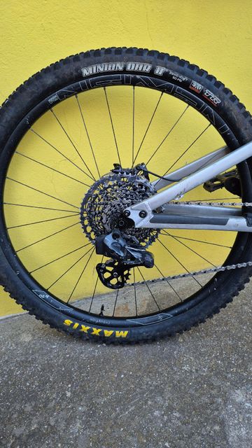 Used MDE Damper SRAM GX Eagle AXS 2022 Mountainbike, Light Gray — image 3 of 6