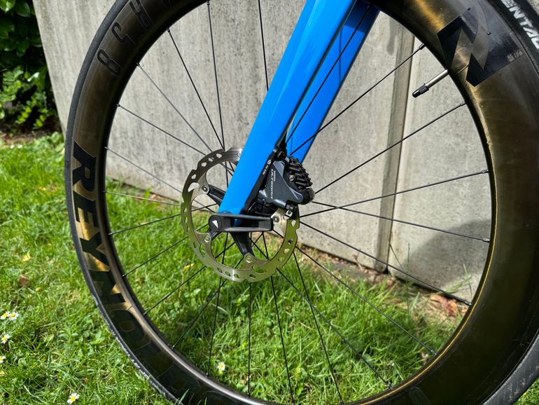 Used Canyon Aeroad CF SL Disc 8.0 2019 2019 Road & Gravel, Blue — image 4 of 8