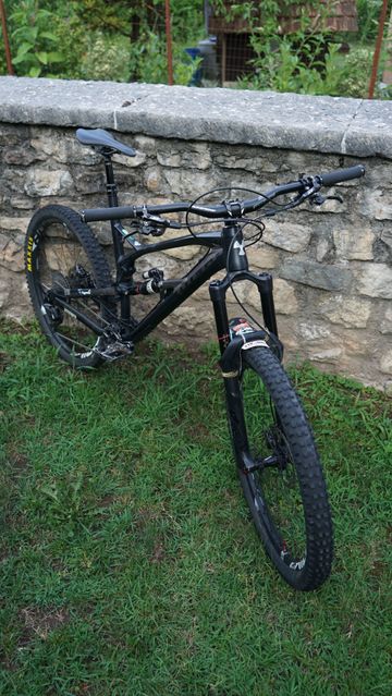 Used Nukeproof Mega 275 Pro 2017 2017 Mountainbike, Black — image 2 of 16