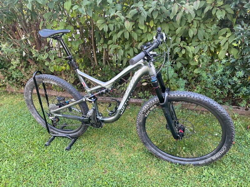 Tweedehands Specialized Stumpjumper Elite 2015 MTB