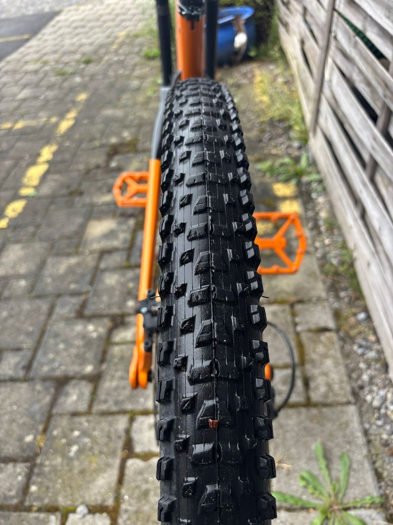 Used Orbea OCCAM H30 2022 2022 Mountainbike, Orange, 29 — image 7 of 8