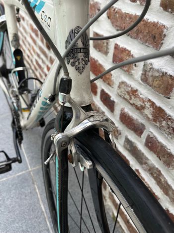 Used Bianchi Via Nirone Tiagra Compact 2014 2014 Road & Gravel, White — image 6 of 9