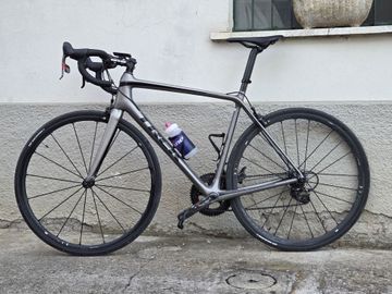 Brugt Trek Emonda SRAM Red 2018 Road & Gravel — billede 2 af 3
